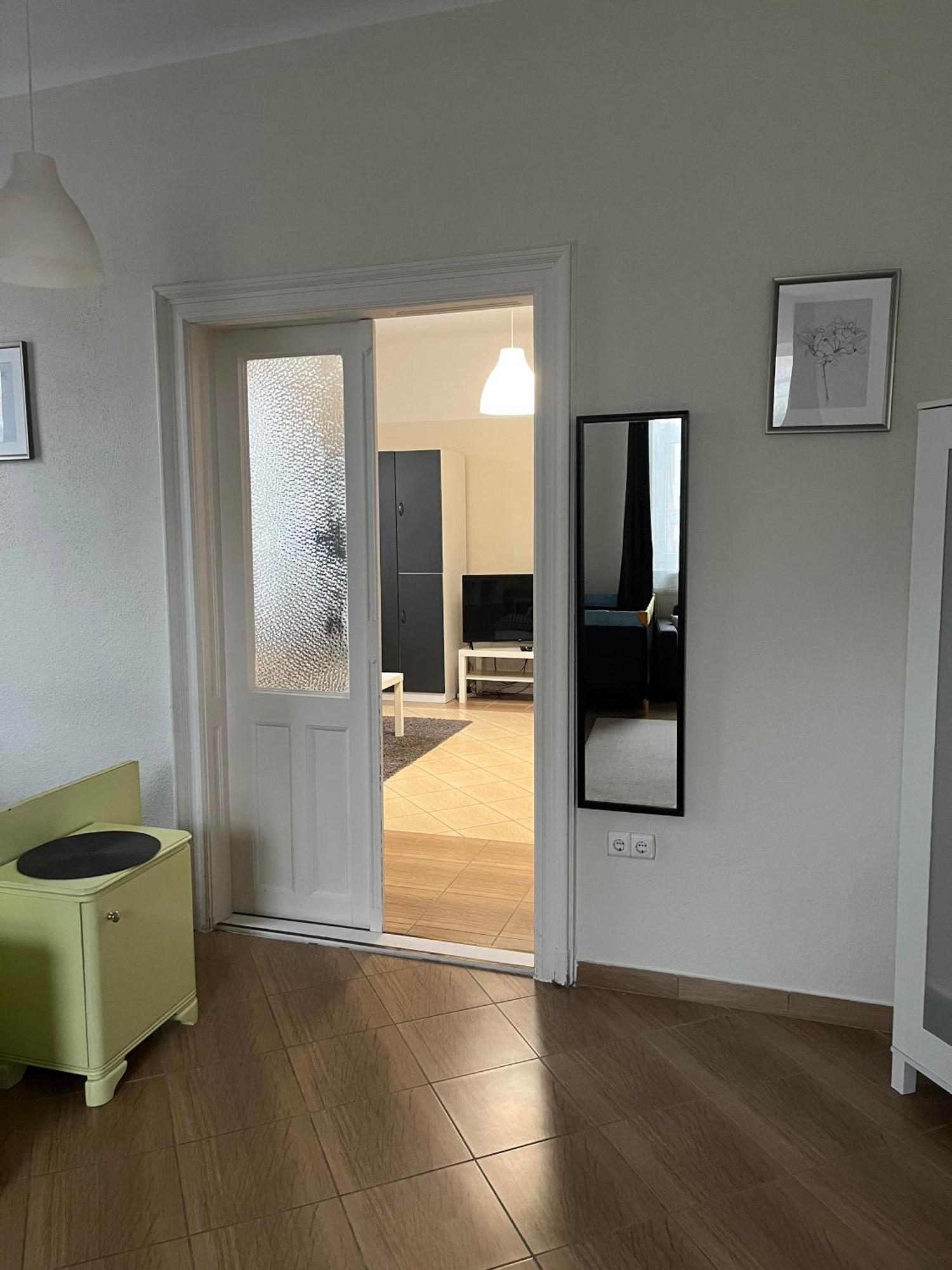 Idill Apartmanhaz B&B Tiszafüred Exterior foto